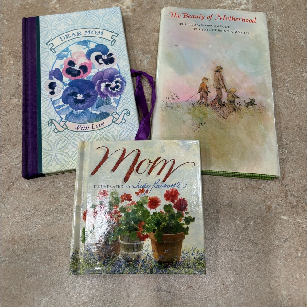 ✂️Vintage - Mother Poem Books✂️